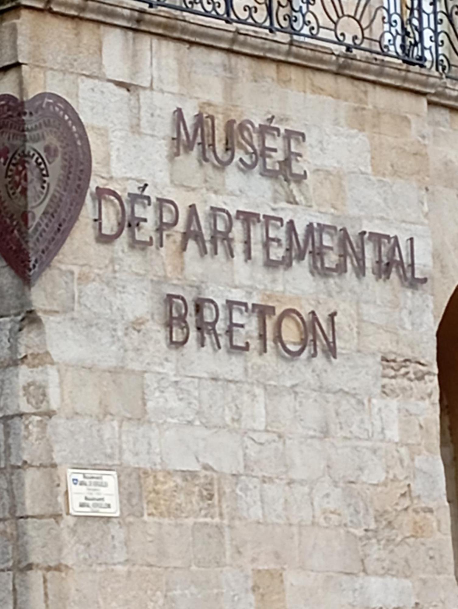 Escapade Romantique Sous Les Toits De Kereon - Centre Historique, Rue Pietonne Quimper Luaran gambar
